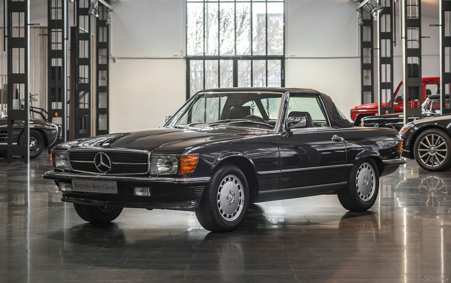 メルセデスベンツ『300SL』ロードスター（R107シリーズ）