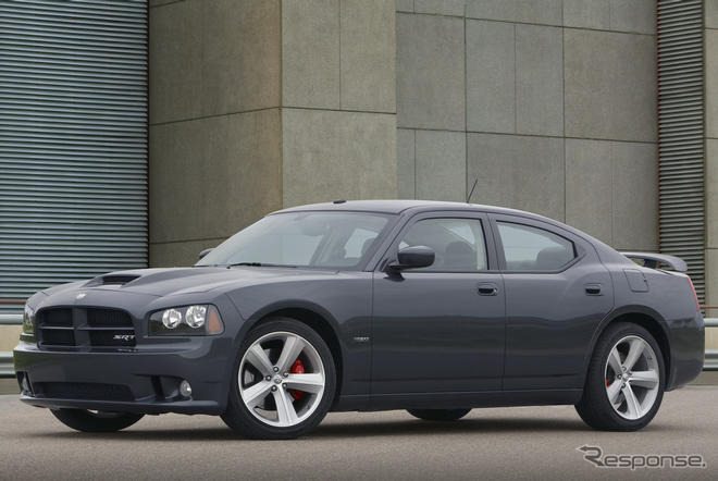 クライスラー、在庫一掃セール…最大84万円引き!!