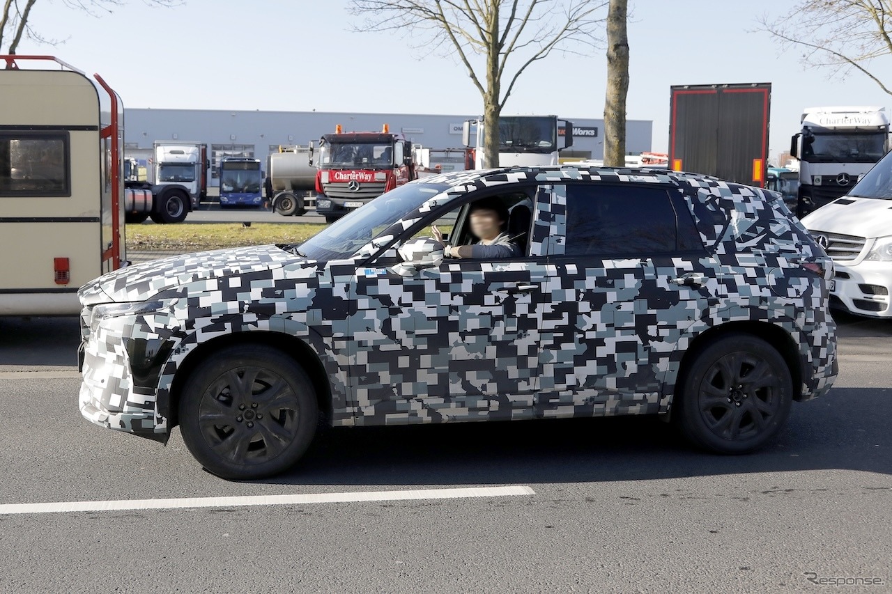 マツダ CX-5 次期型のプロトタイプ