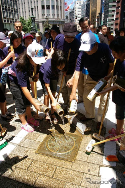 東京 日本橋 で橋洗い