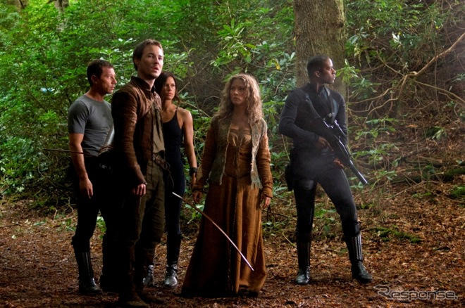 映画『ドゥームズ・デイ』…ベントレーが活躍するヒロインアクション