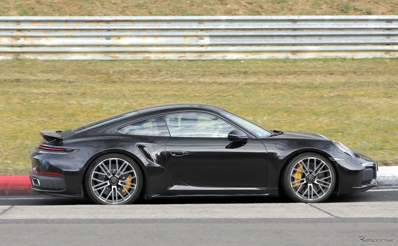 ポルシェ 911ターボS 改良新型のプロトタイプ