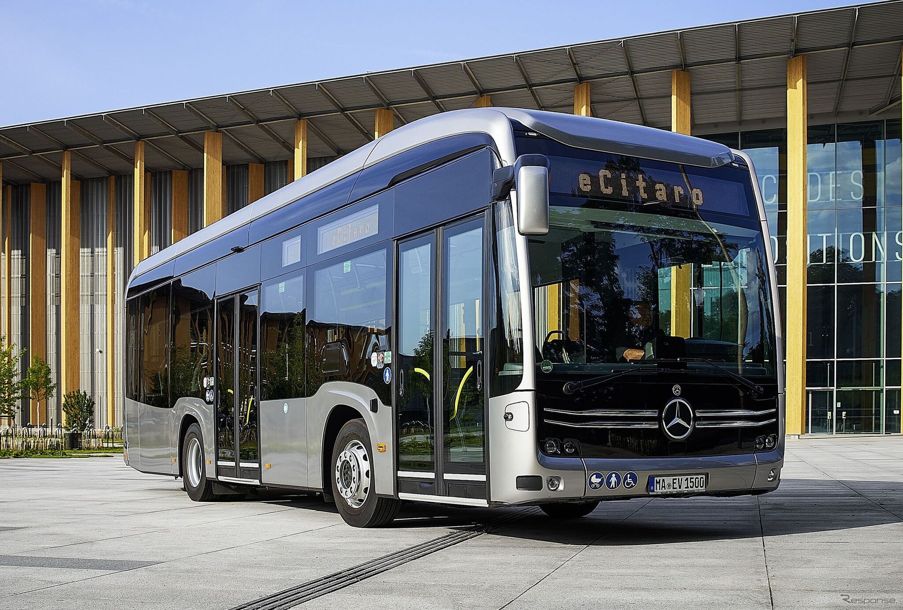 メルセデスベンツの新型電気バス『eCitaro K』