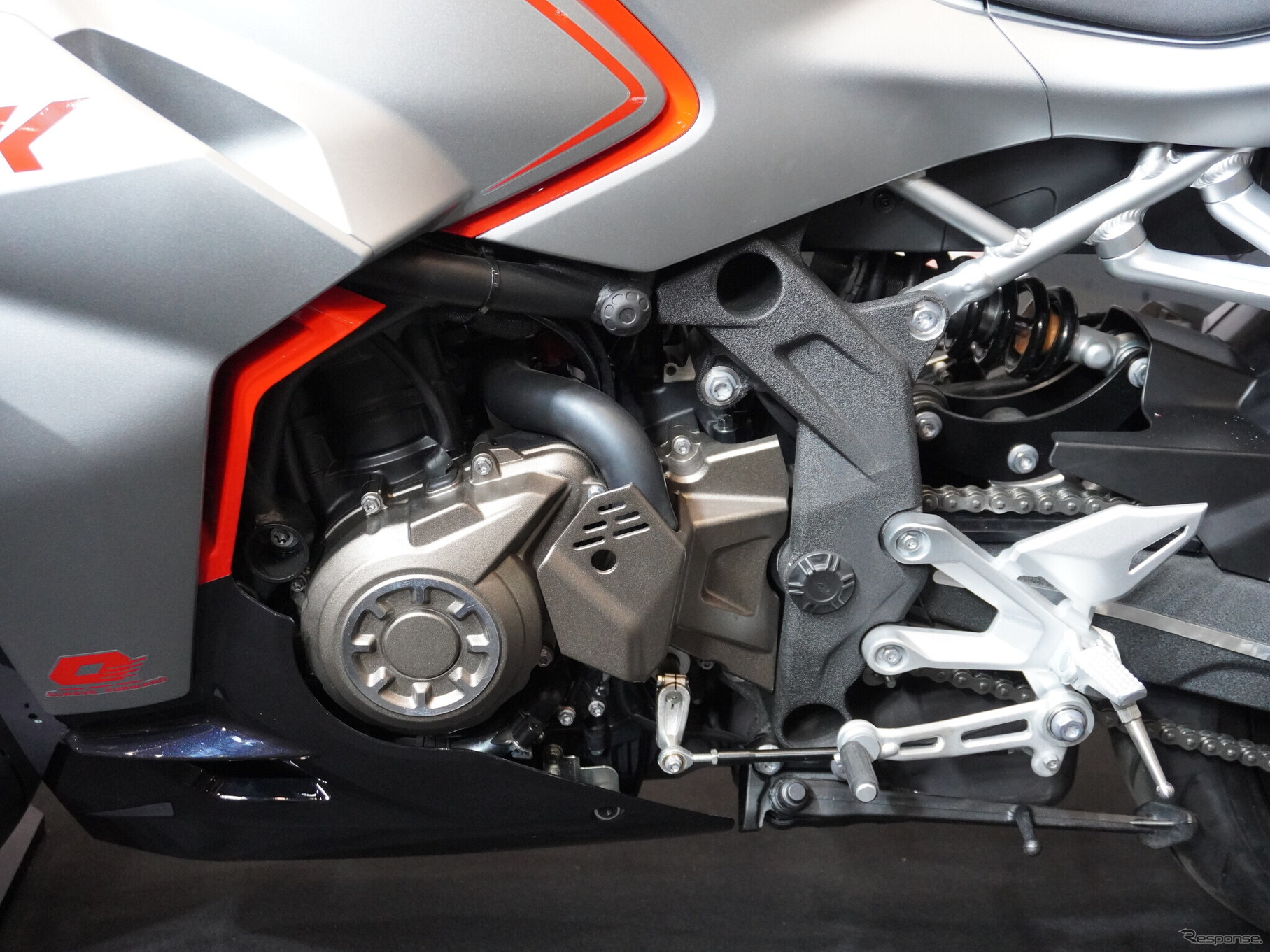 QJモーター SRK400RS（東京モーターサイクルショー2025）