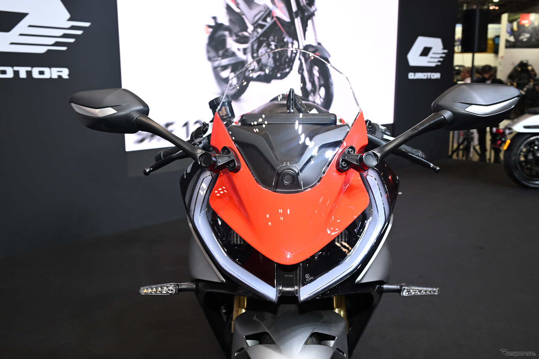 QJモーター SRK400RS（東京モーターサイクルショー2025）