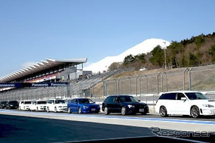 気分はトップレーサー、真夏の体験走行会　8月9日