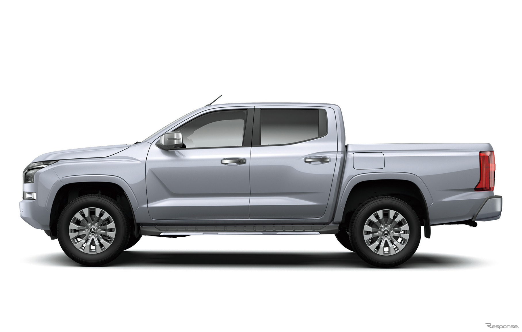 三菱 トライトン GLS