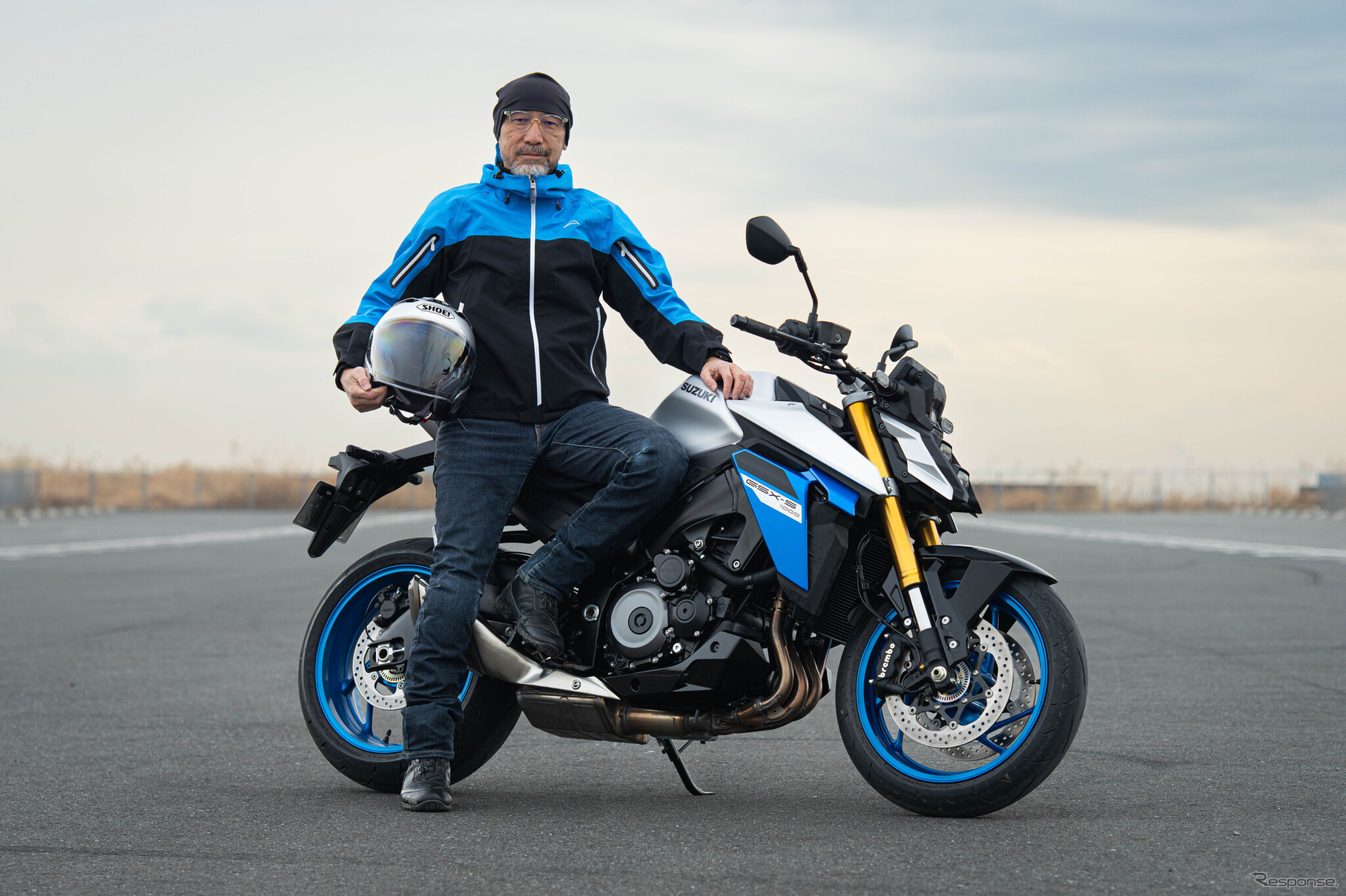 スズキ GSX-S1000と佐川健太郎氏