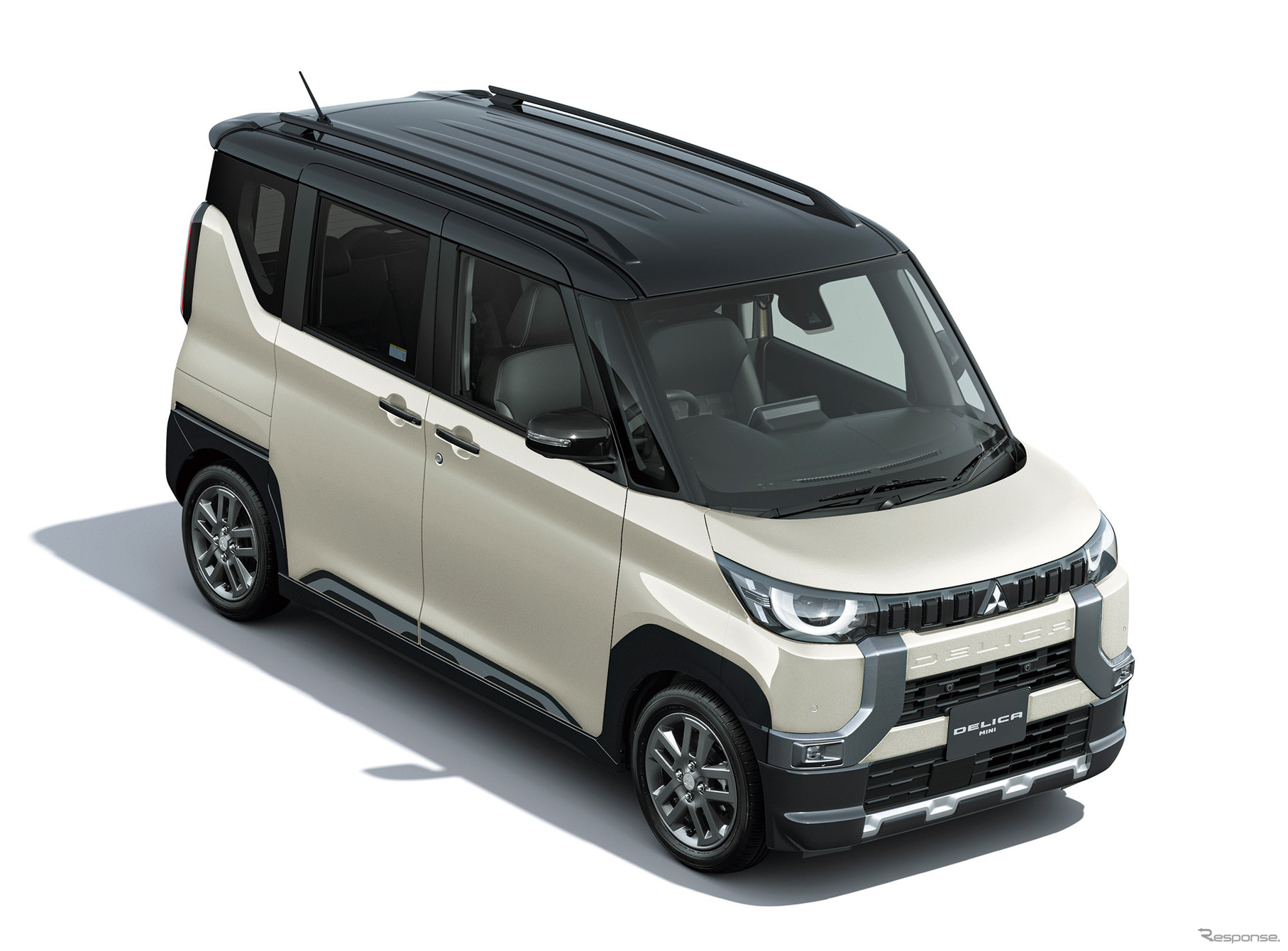 三菱デリカミニ「T Premium Limited Edition」
