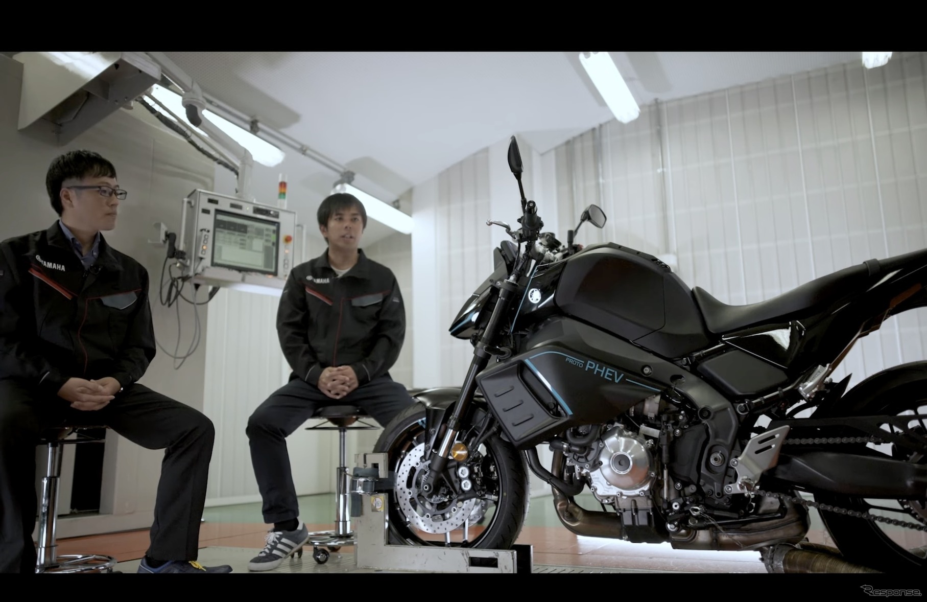 電動技術への新たな挑戦（2）として公開されたヤマハの大型バイク向けプラグインハイブリッド技術