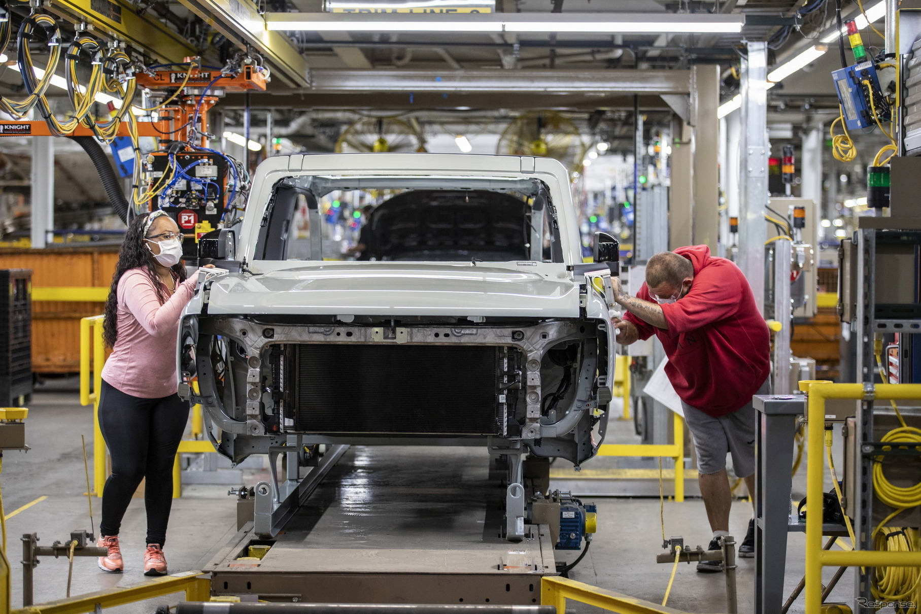 米国ミシガン工場で生産されるフォード・ブロンコ