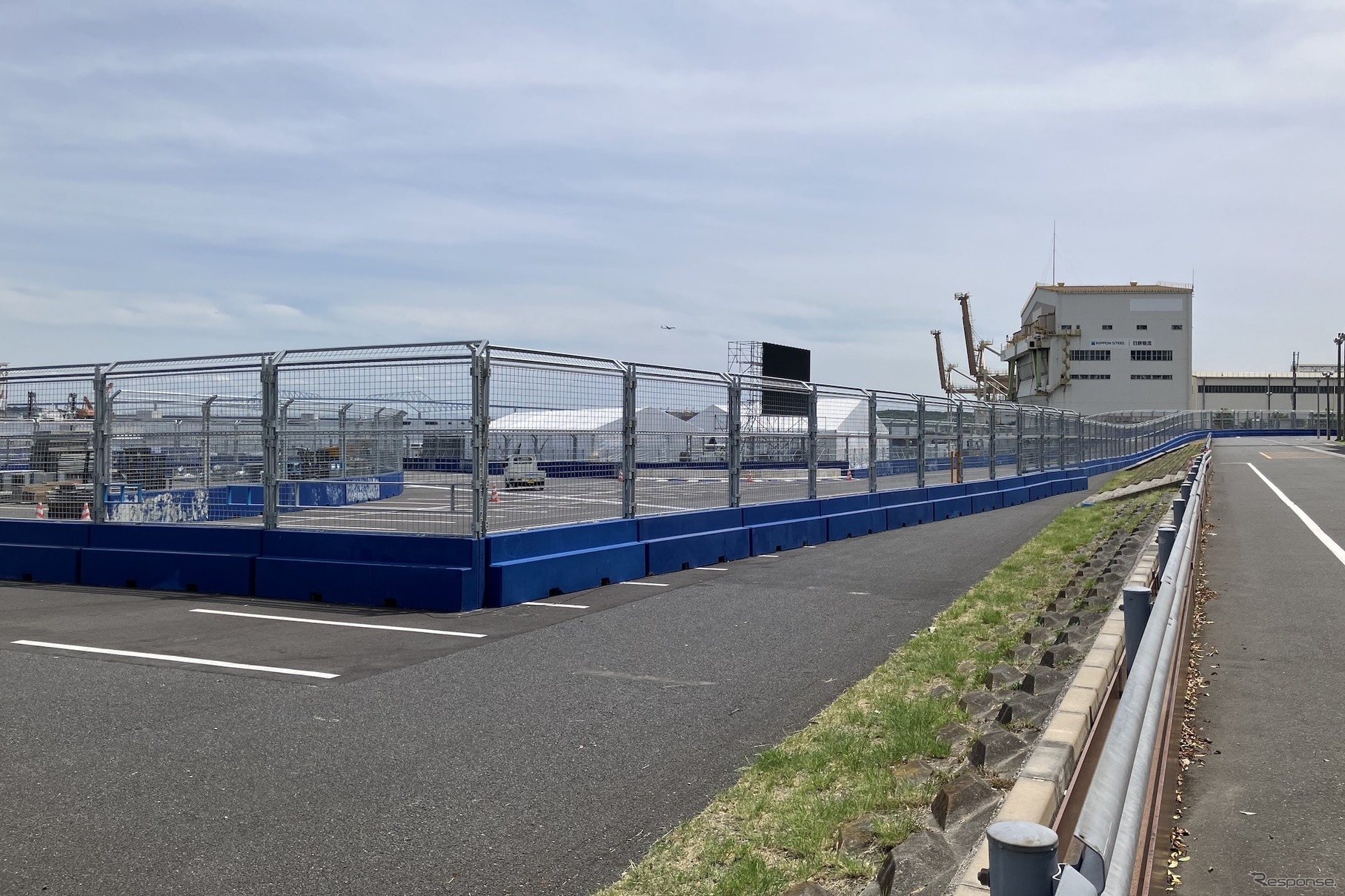 画面右奥のターン16からターン17を右折、画面左奥のターン18へ（5月11日）