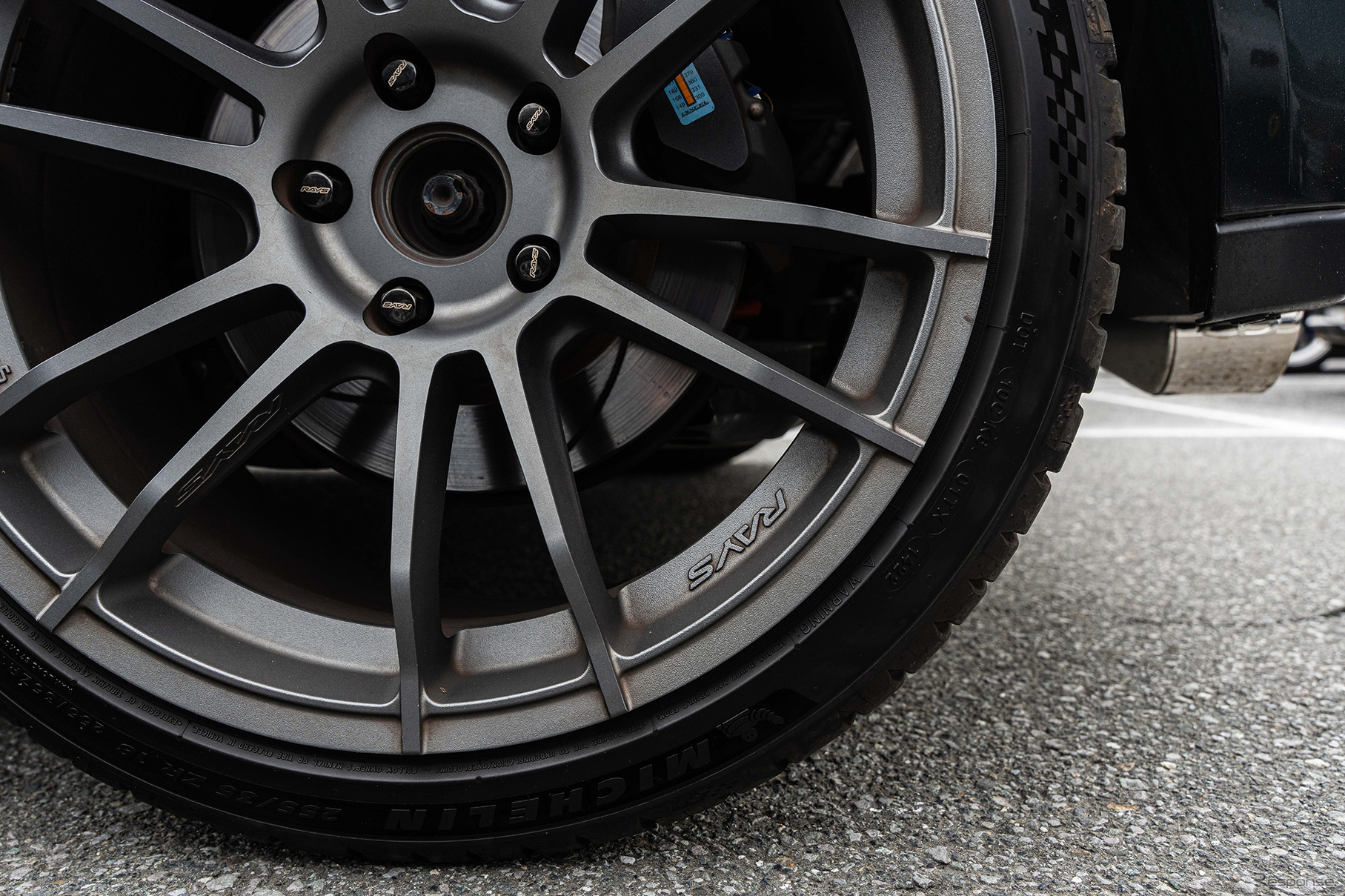 TOYOTA GRヤリス × グラムライツ 57XR…レイズファンミーティング2025