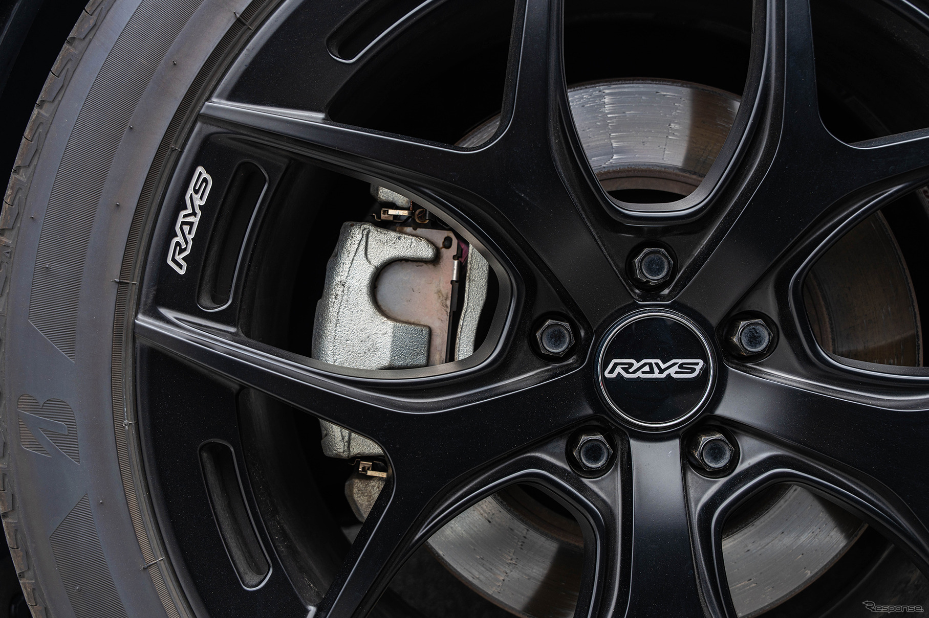 NISSAN アリア × ホムラ 2×5FT…レイズファンミーティング2025