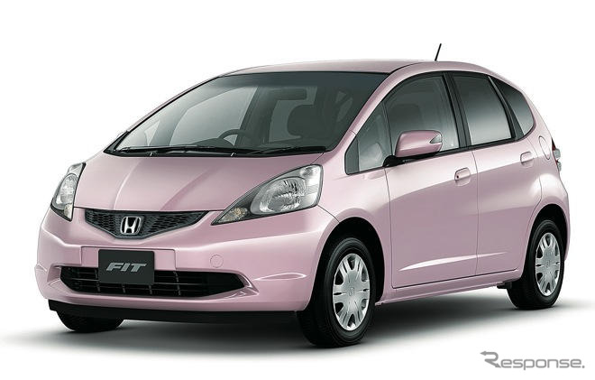 新車ランキング、プリウスが2冠、軽自動車人気は下降…7月