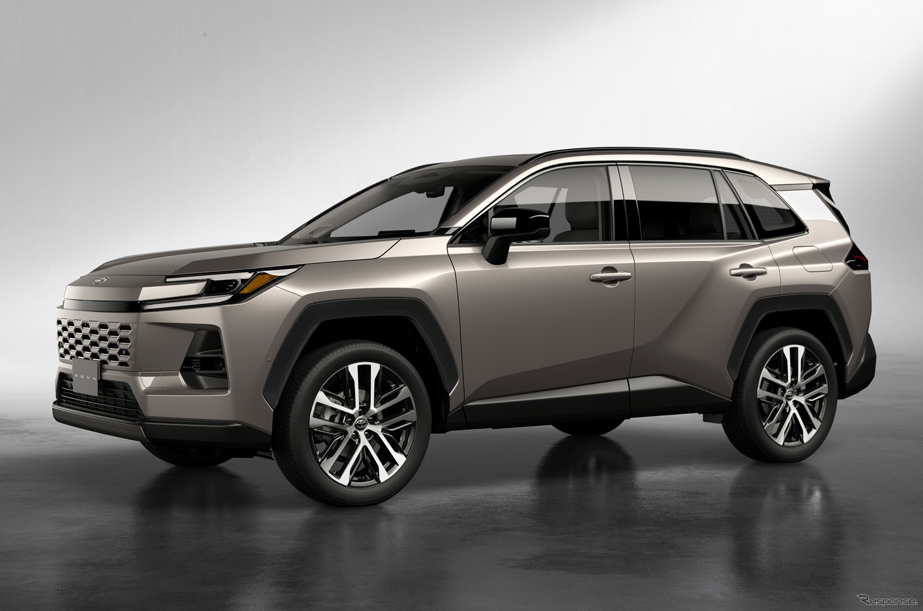 トヨタ RAV4 新型（CORE）