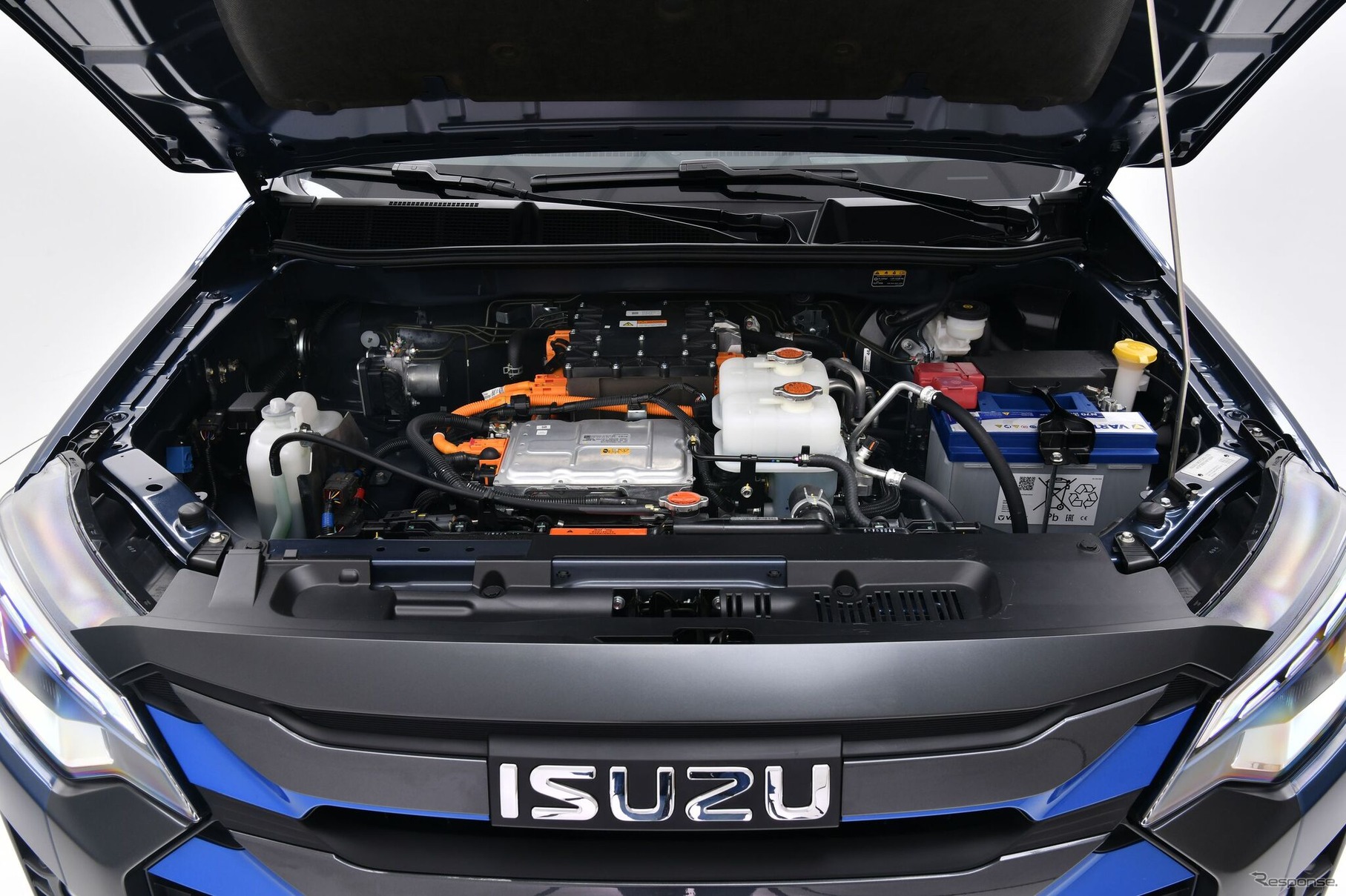 いすゞ D-MAX EV