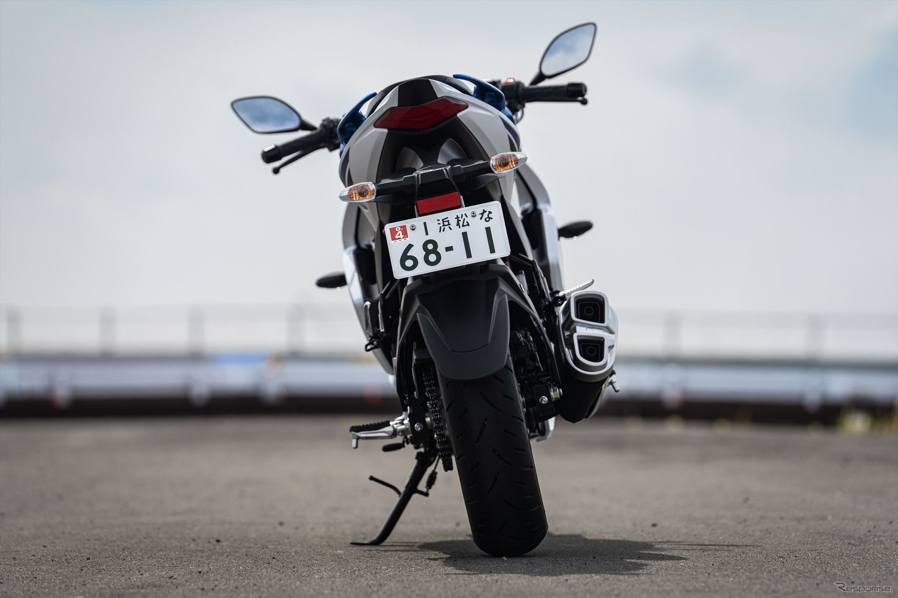 スズキ ジクサーSF250