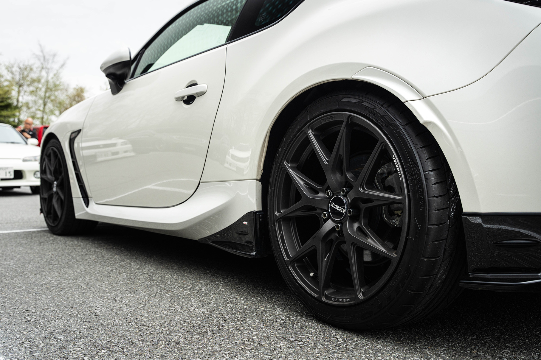 TOYOTA 86 × レイズ ベルサス VV21S