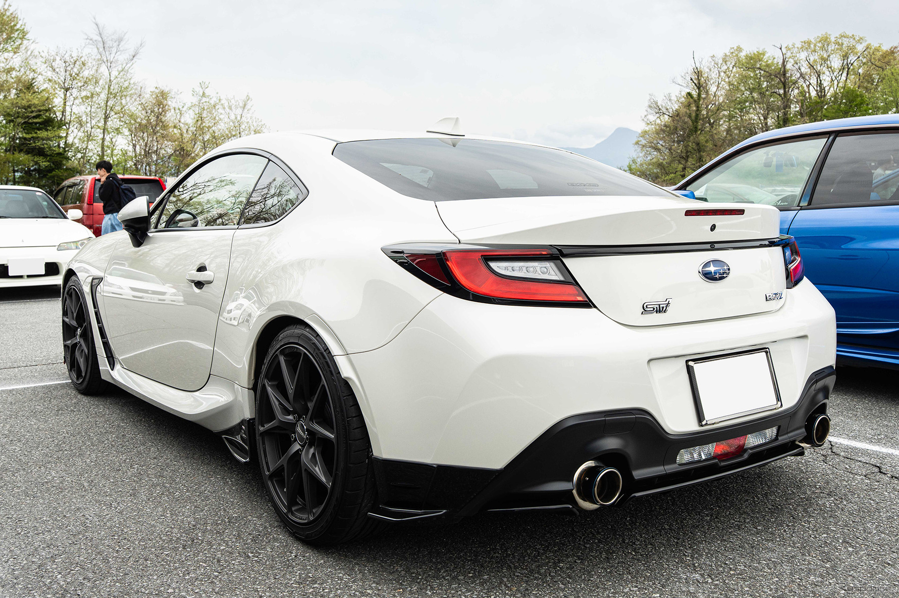 TOYOTA 86 × レイズ ベルサス VV21S