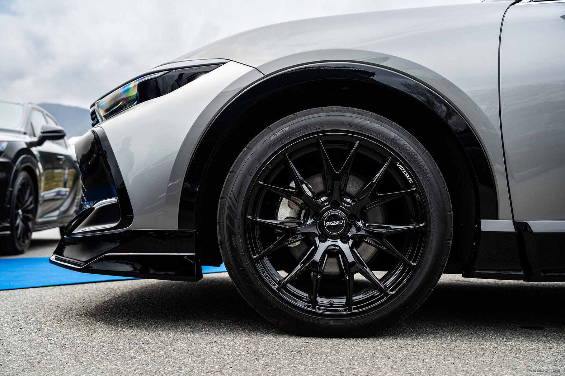 TOYOTA クラウン × レイズ ベルサス VV27S