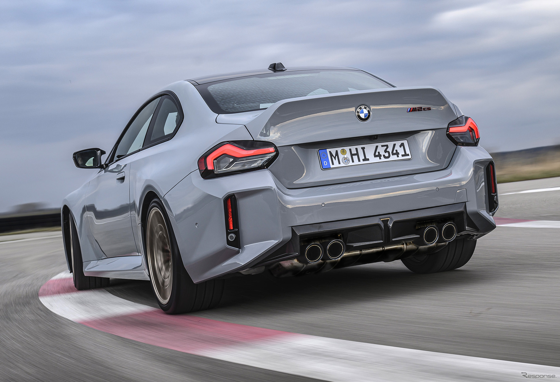 BMW M2 CS