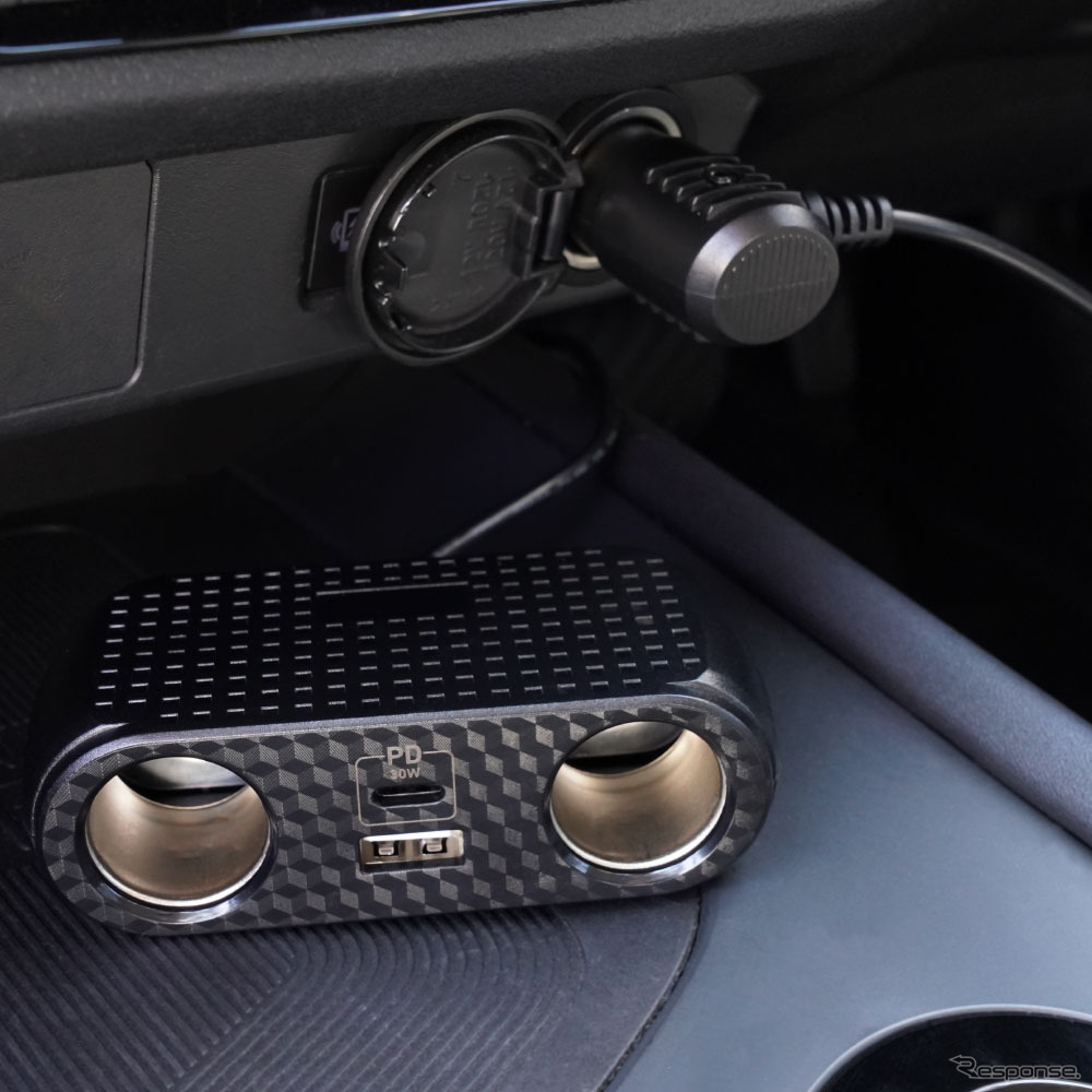オウルテックのケーブル型車載充電器「OWL-CCUCD2C2-BK」