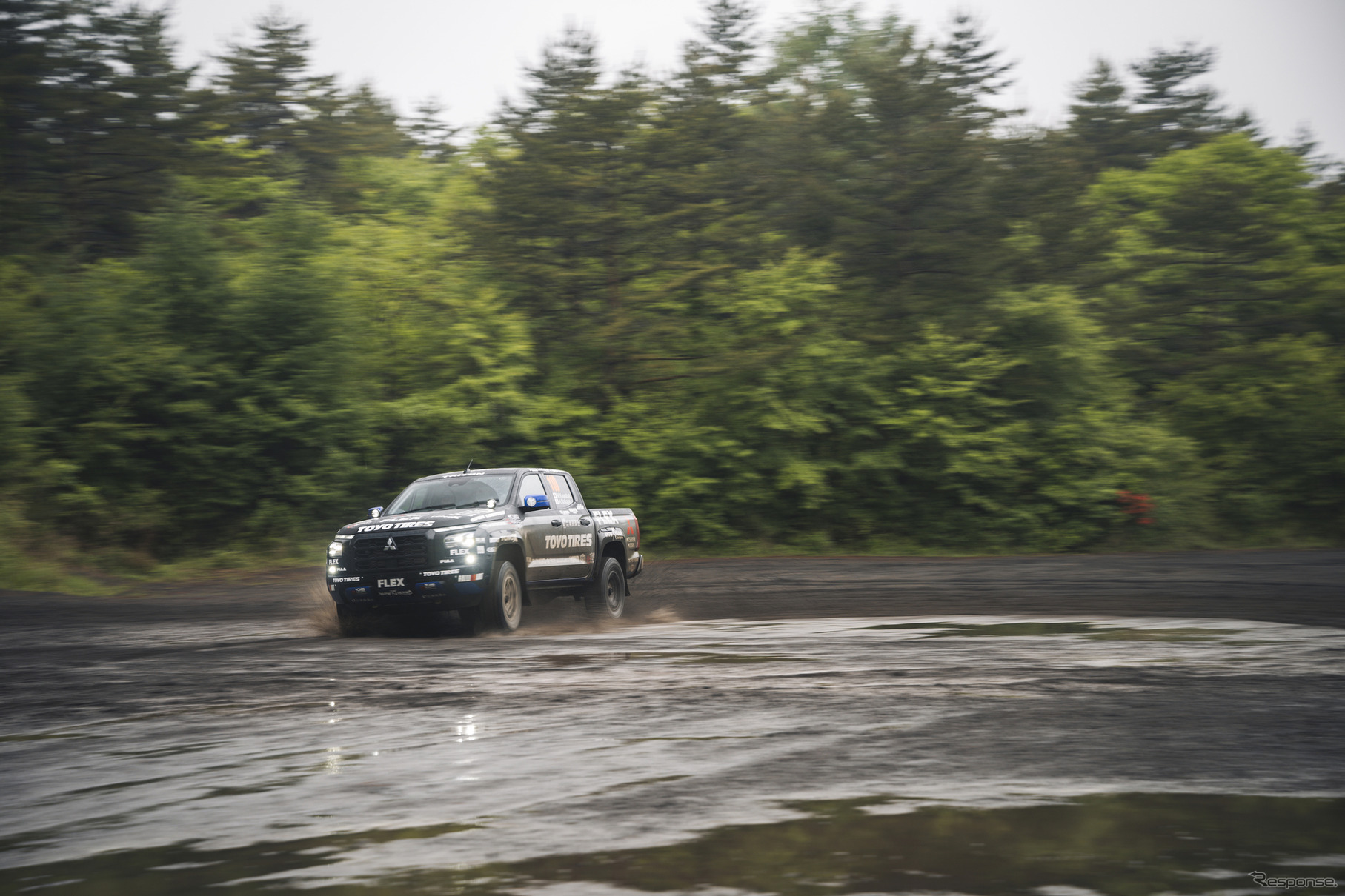 FLEX SHOW AIKAWA Racing with TOYO TIRES