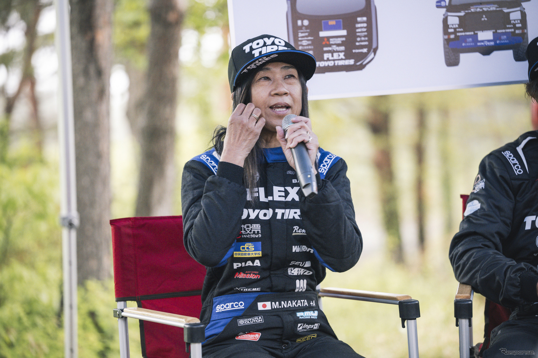 FLEX SHOW AIKAWA Racing with TOYO TIRES ドライバー コドライバーの中田昌美選手（左）