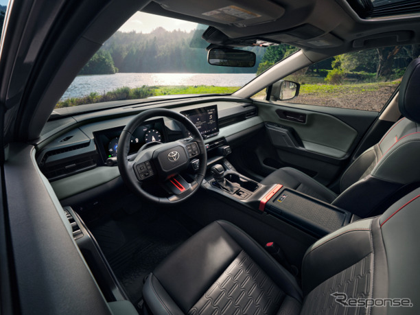 トヨタ RAV4 ADVENTURE