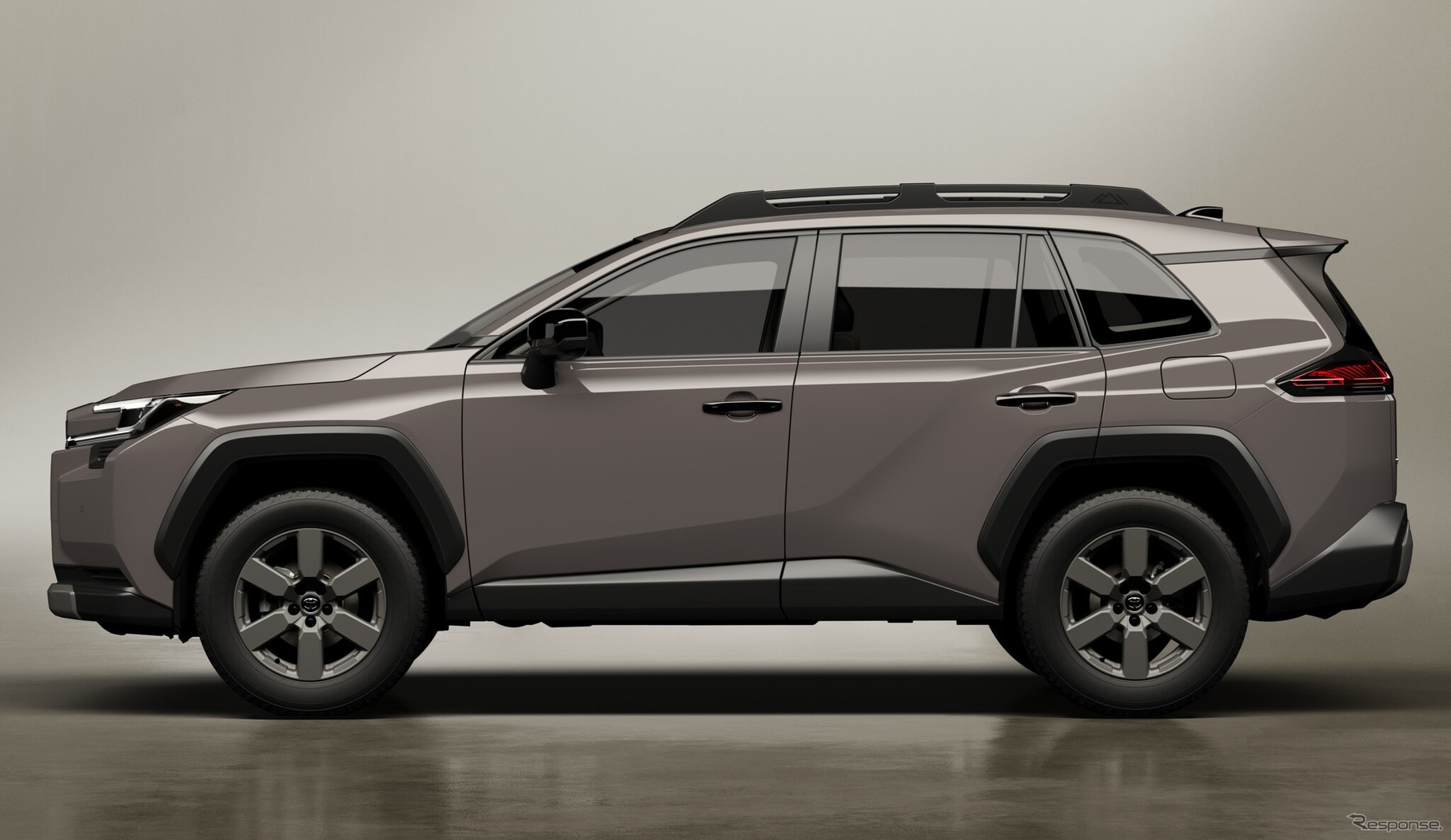 トヨタ RAV4 ADVENTURE