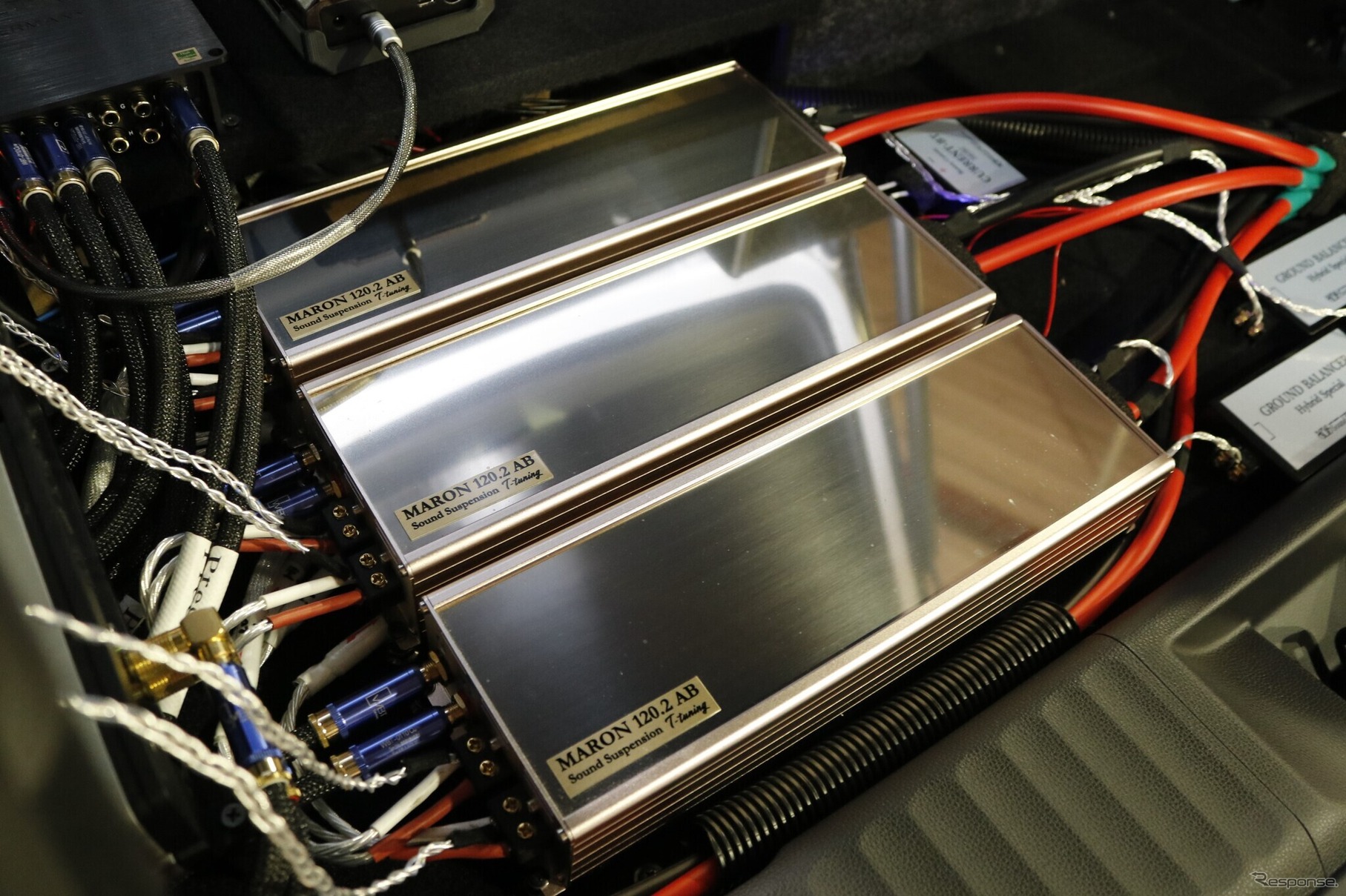 このクルマの音作りの原点にもなってるのがサウンドサスペンションのパワーアンプ・MARON120.2。