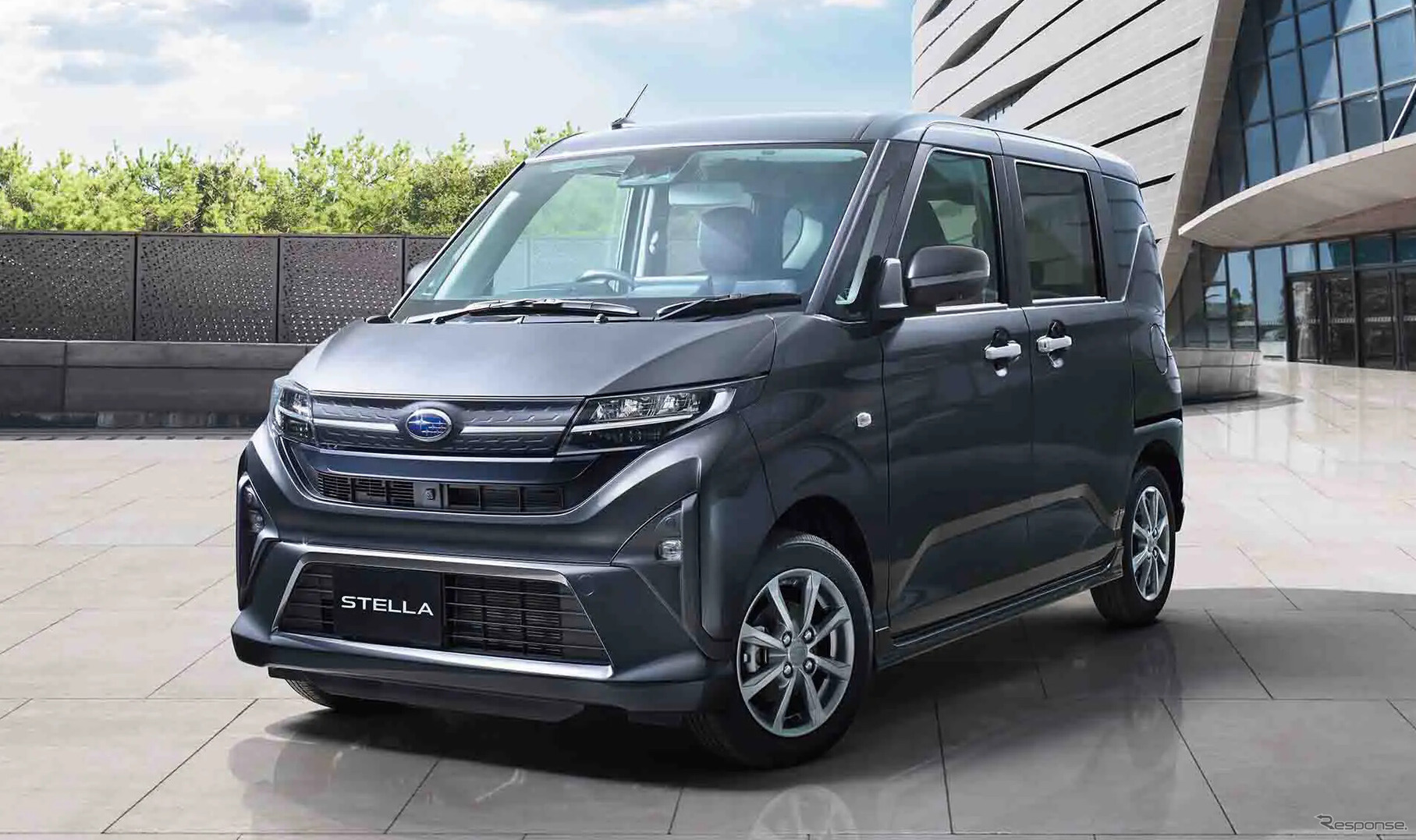 スバル・ステラ新型