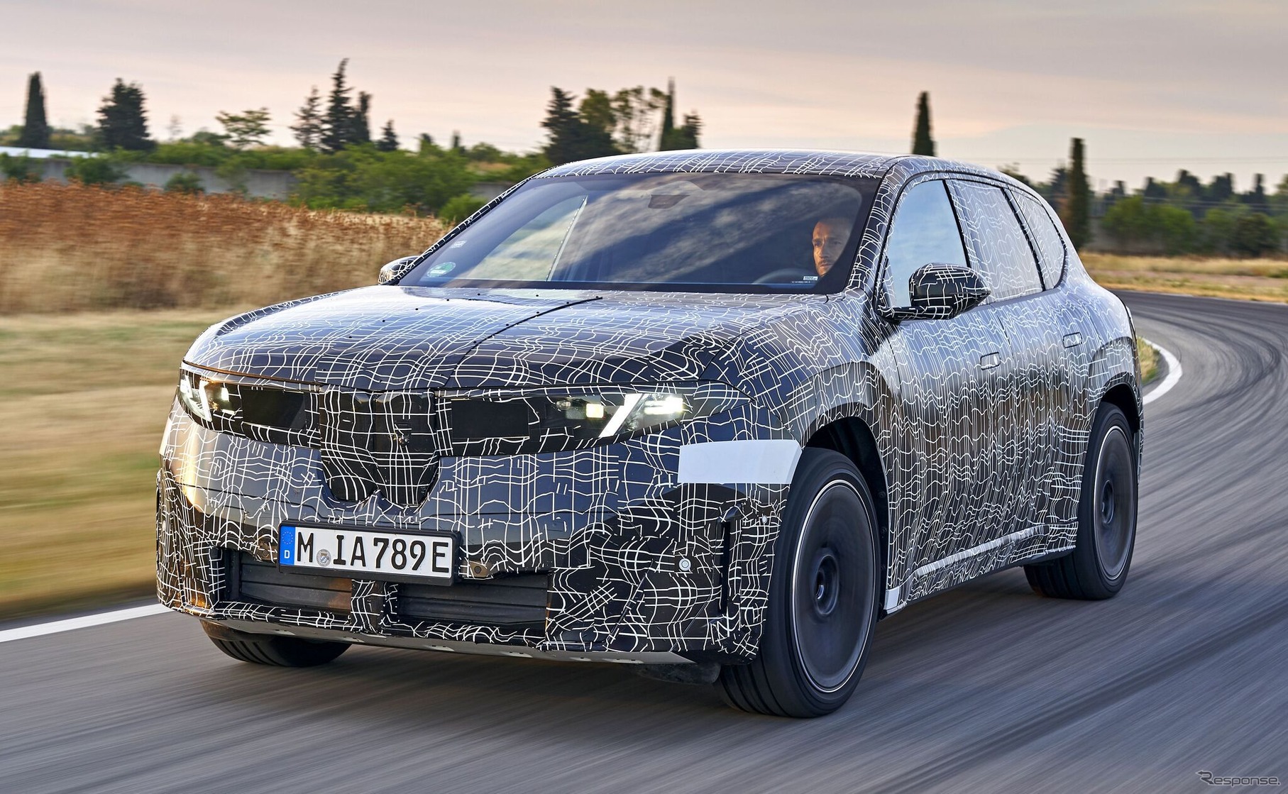 BMW『iX3』新型のプロトタイプ