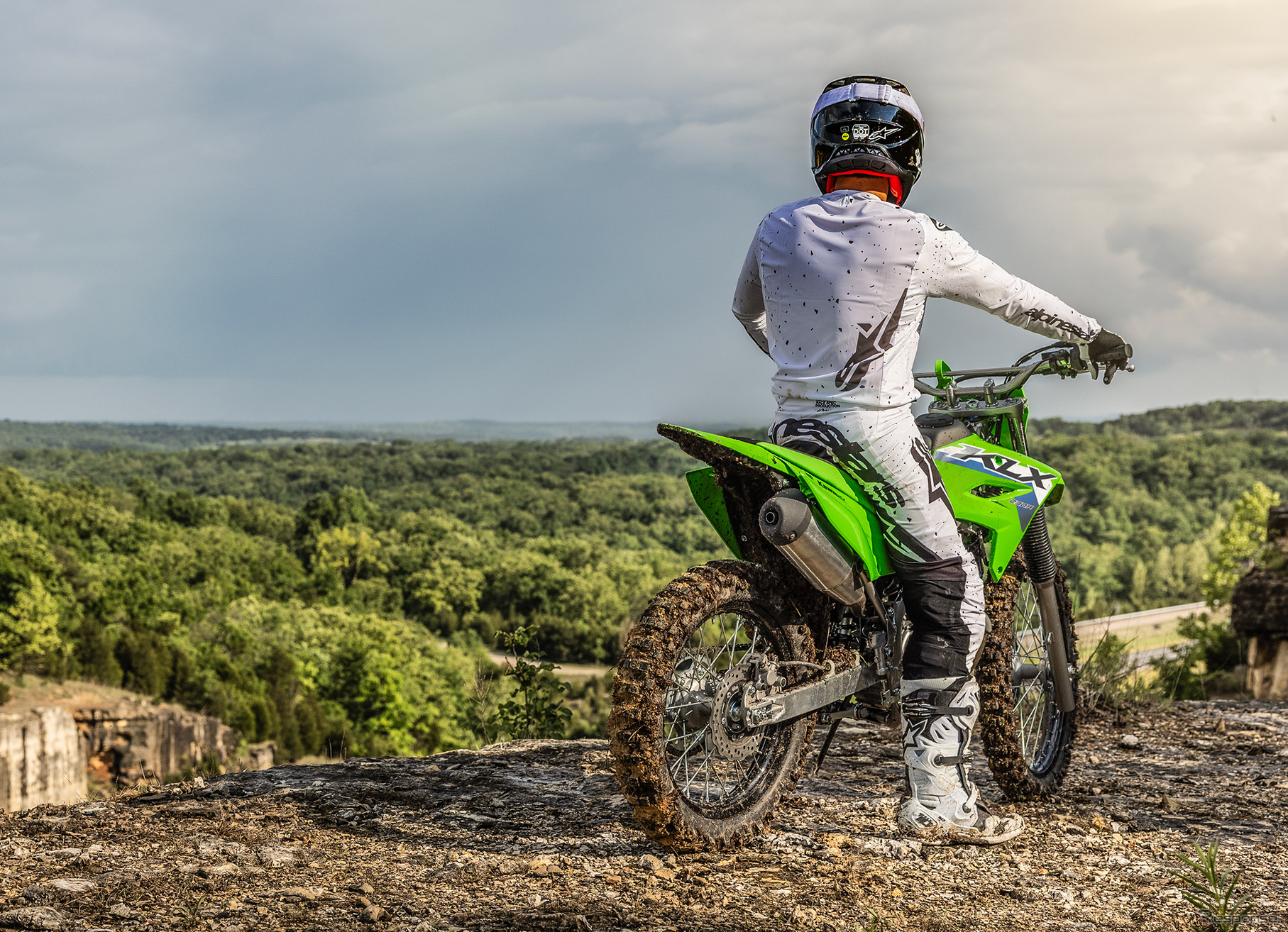 カワサキ KLX230R 2026年モデル