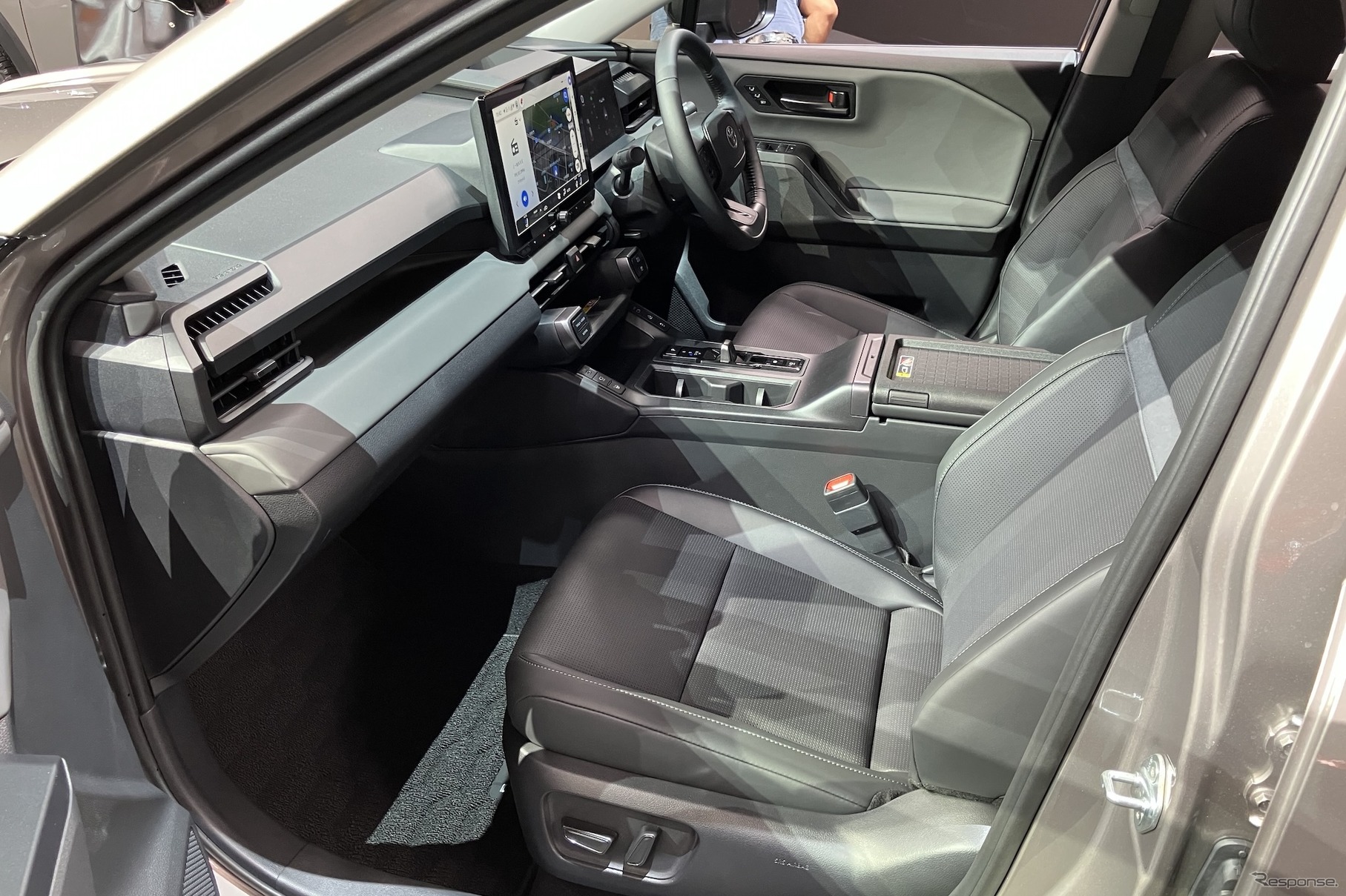 トヨタ RAV4 新型：CORE
