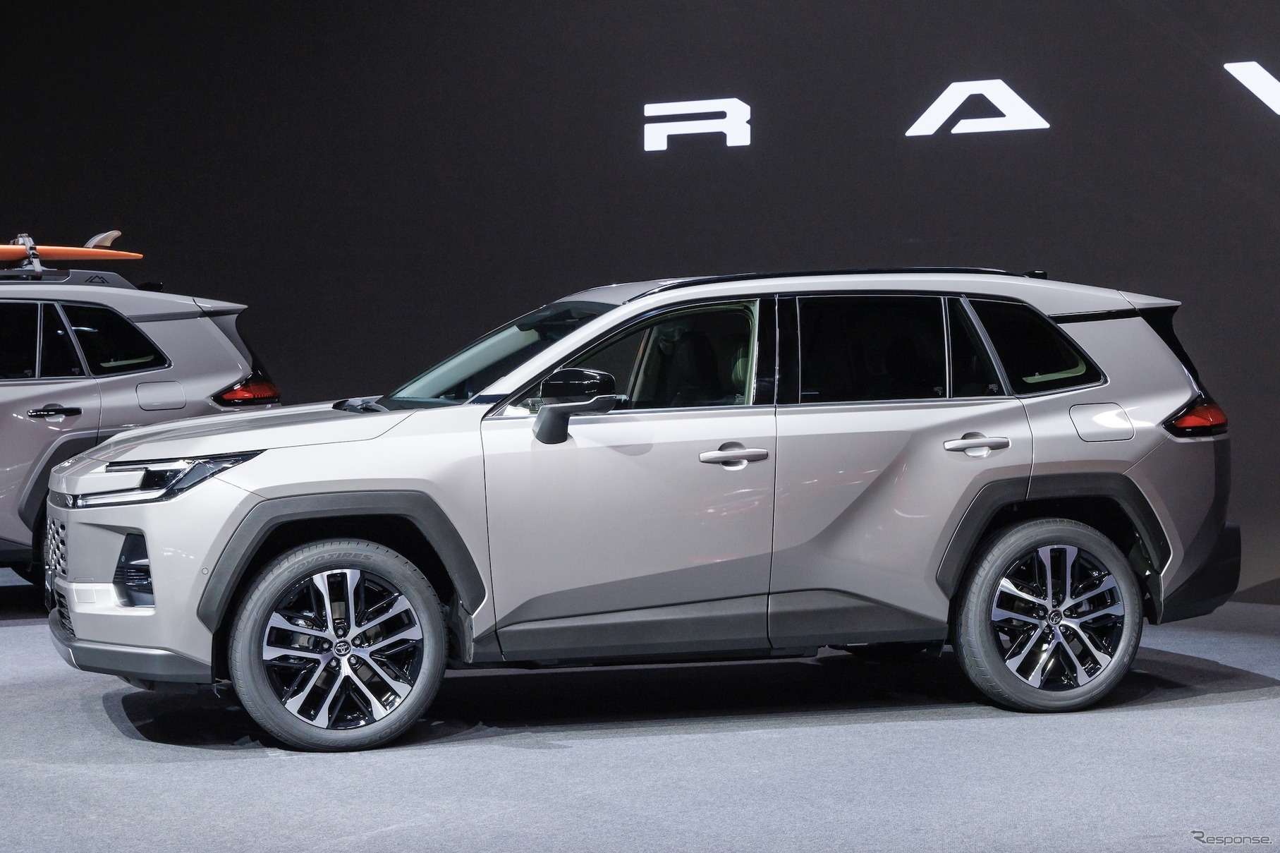 トヨタ RAV4 新型：CORE