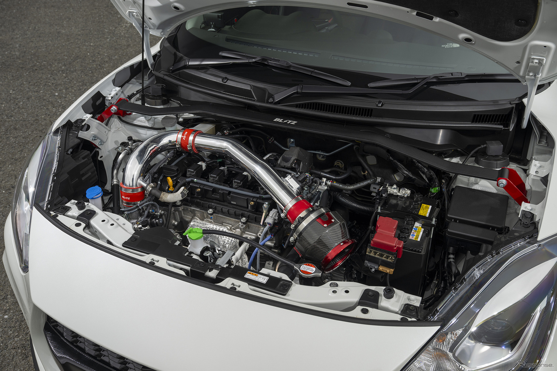CARBON POWER AIR CLEANERとSUCTION KIT／BLITZ TUNING ECU