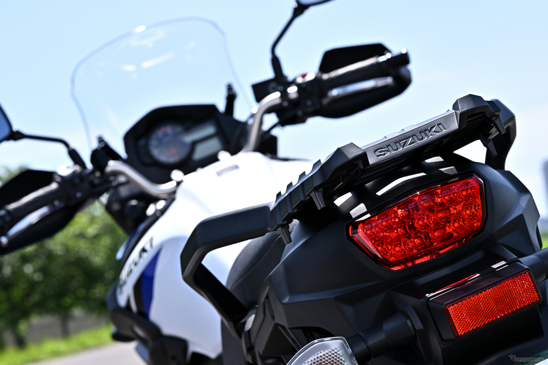 スズキ Vストローム650 XT ABS