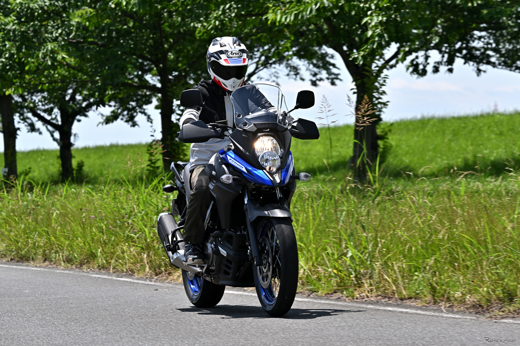 スズキ Vストローム650 XT ABS