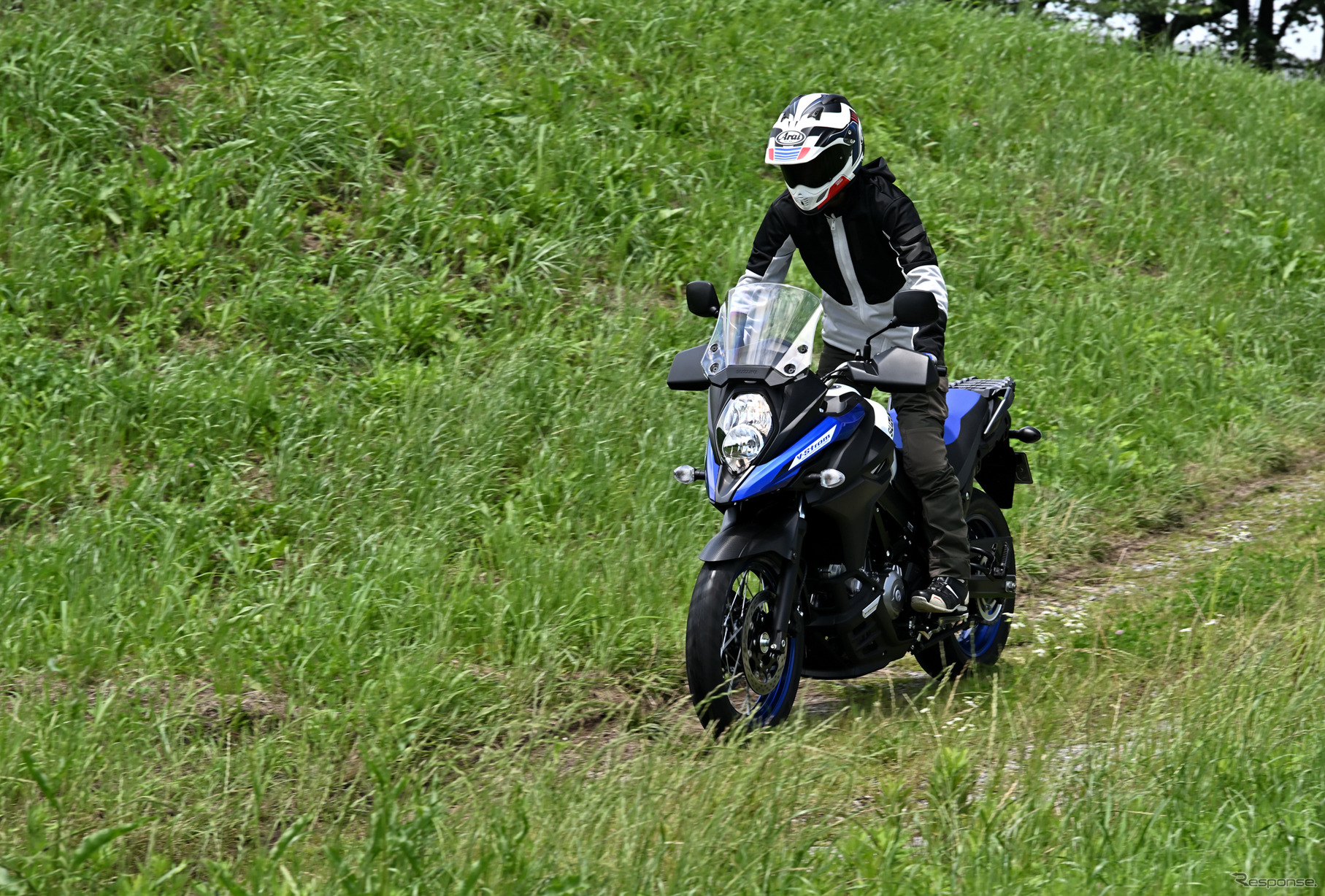 スズキ Vストローム650 XT ABS