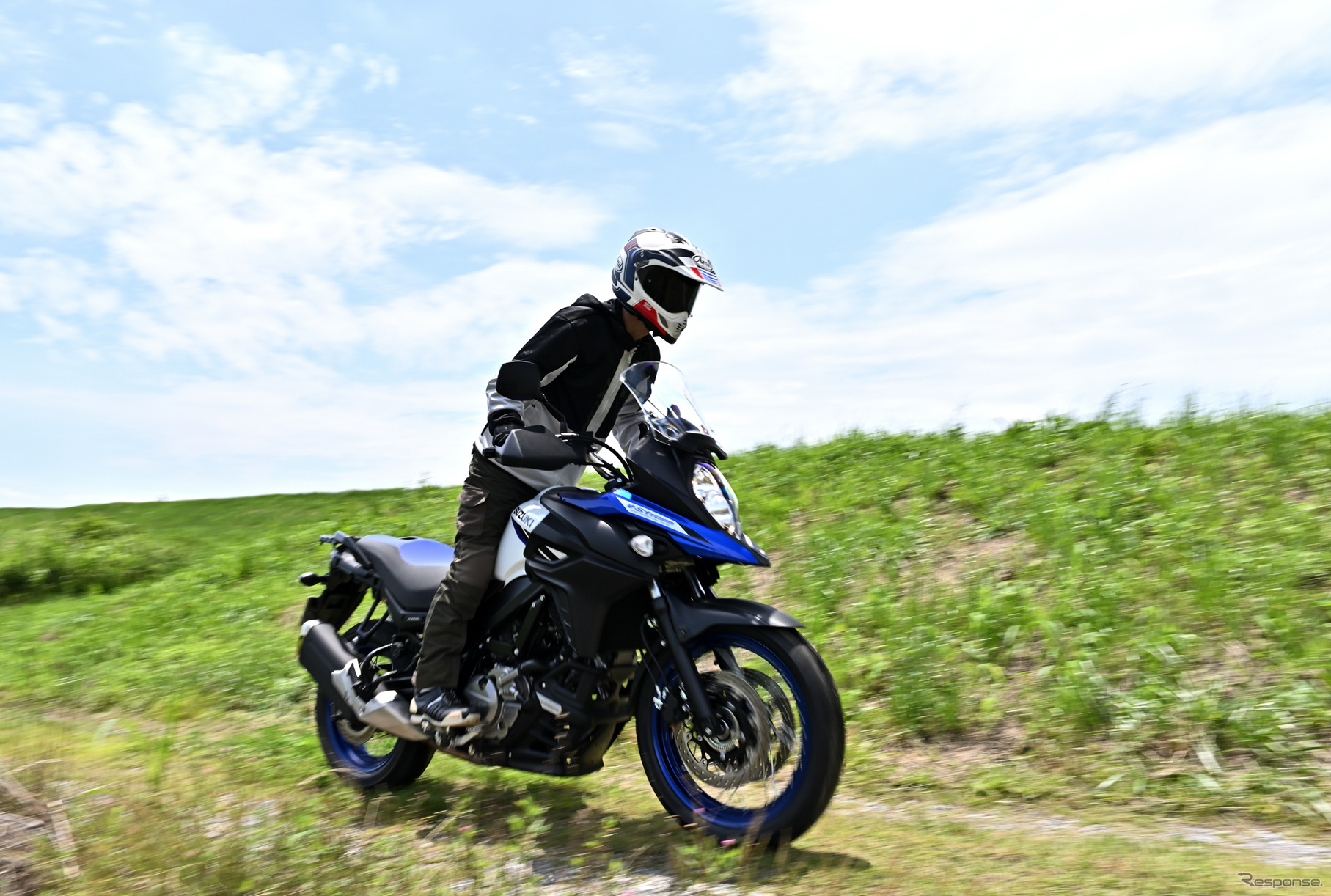 スズキ Vストローム650 XT ABS