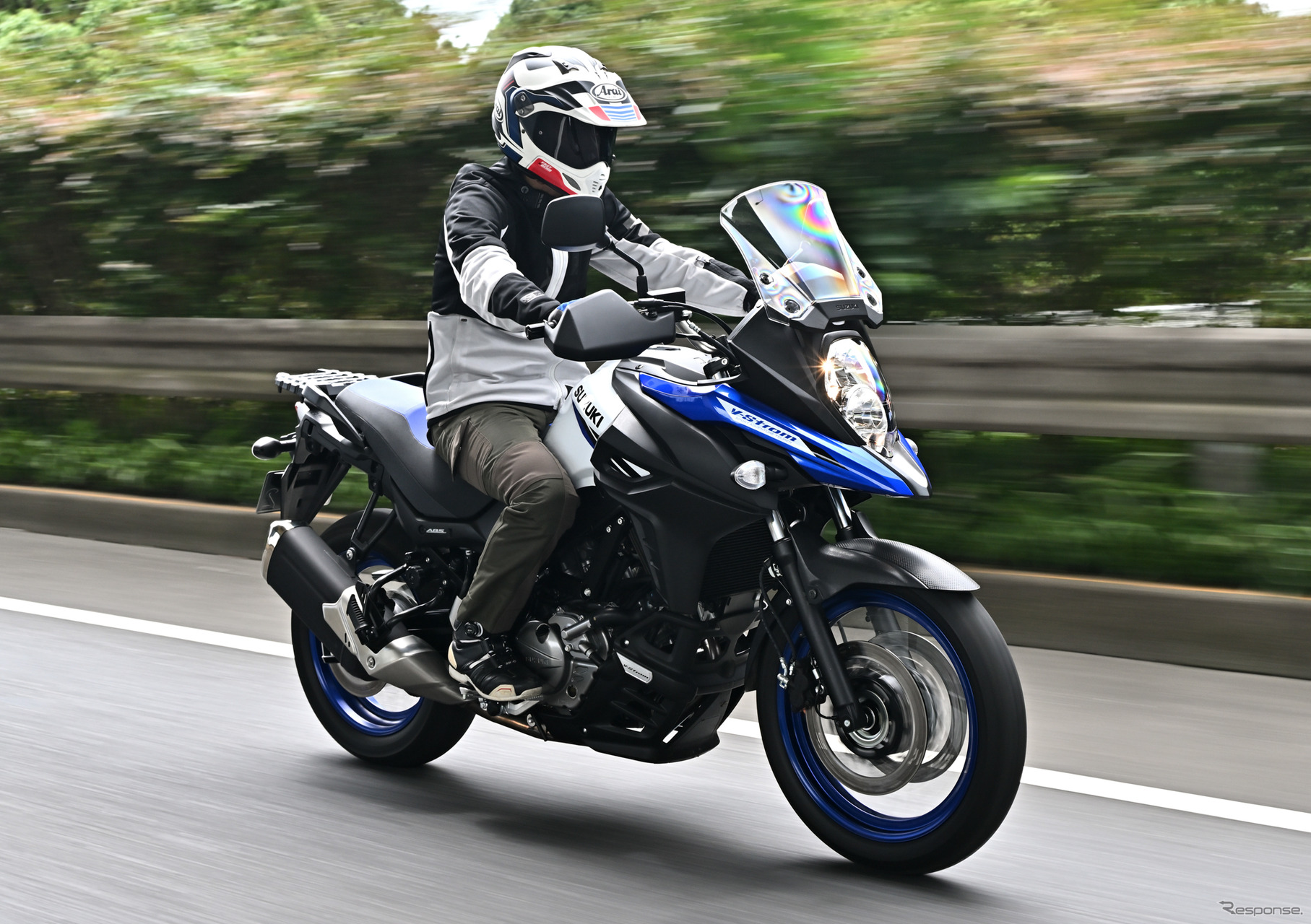 スズキ Vストローム650 XT ABS