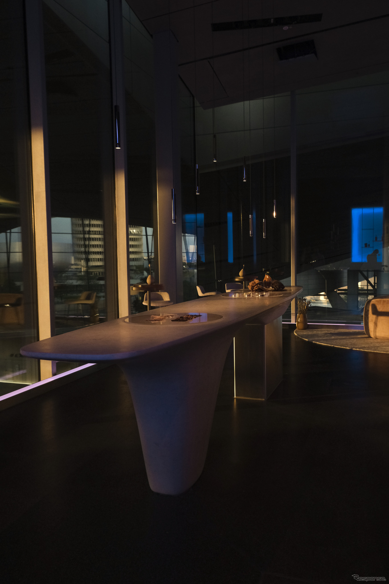 自動車博物館「BMW Welt」の新しい高級レストラン「THE CLOUD by Kafer」