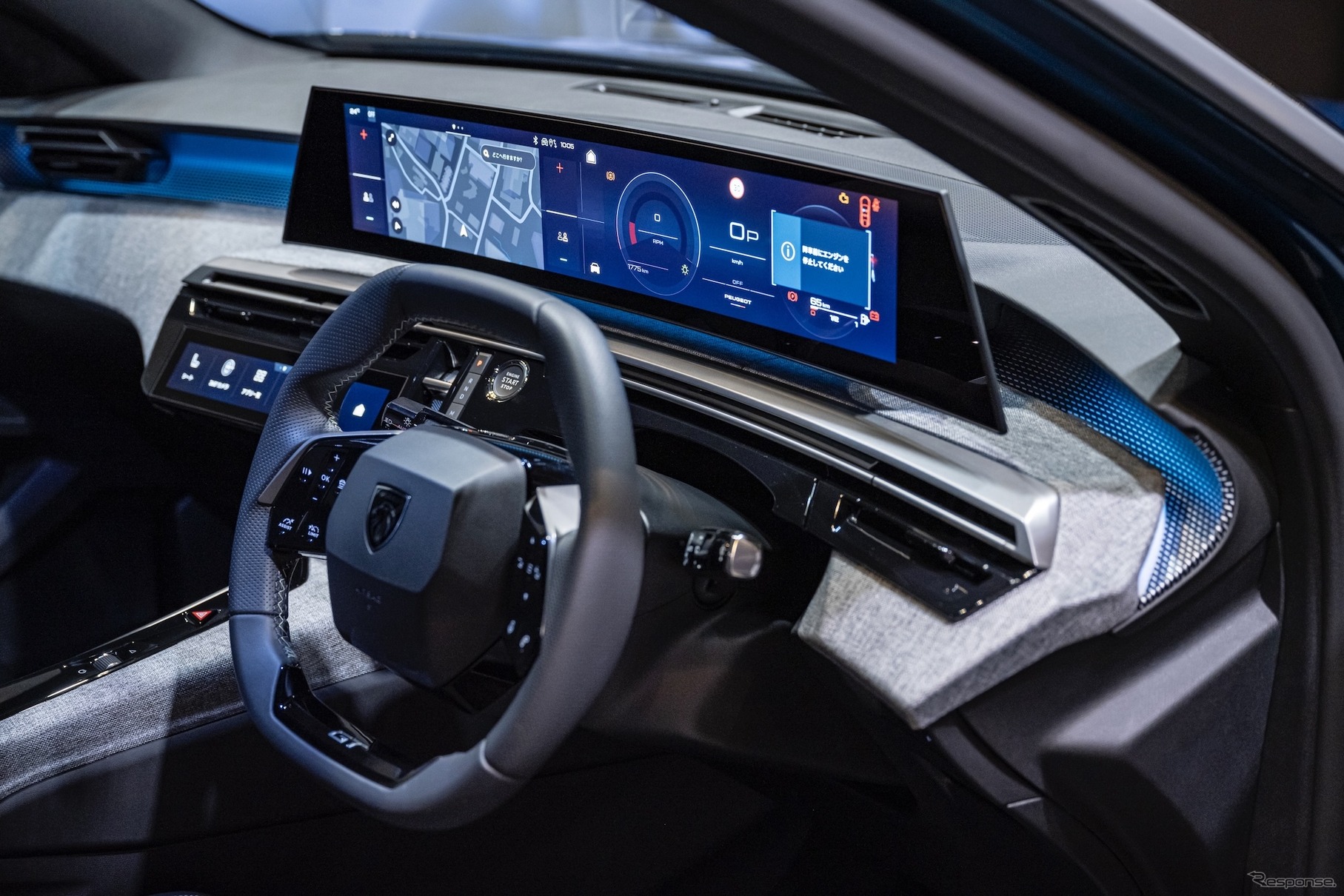 プジョー3008GT ハイブリッド
