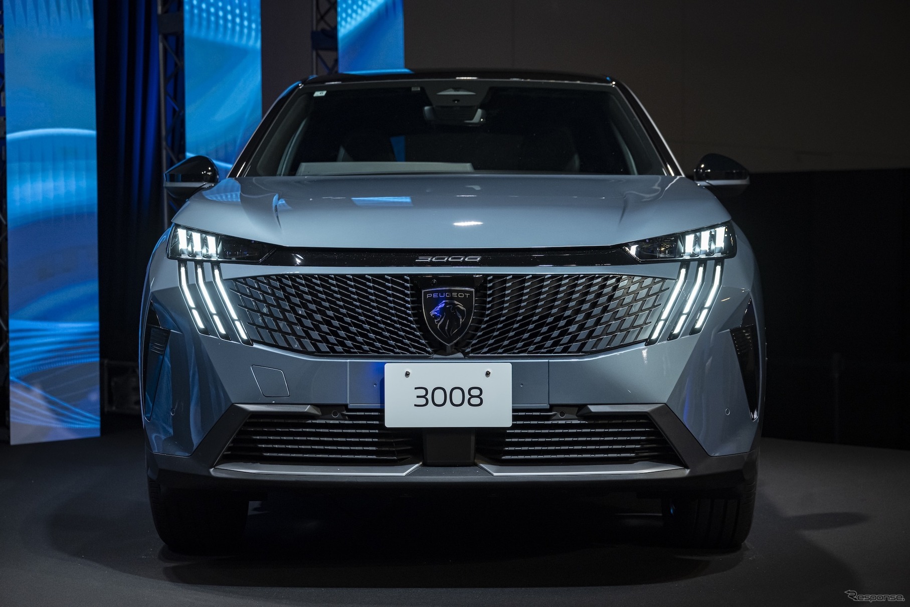 プジョー3008新型