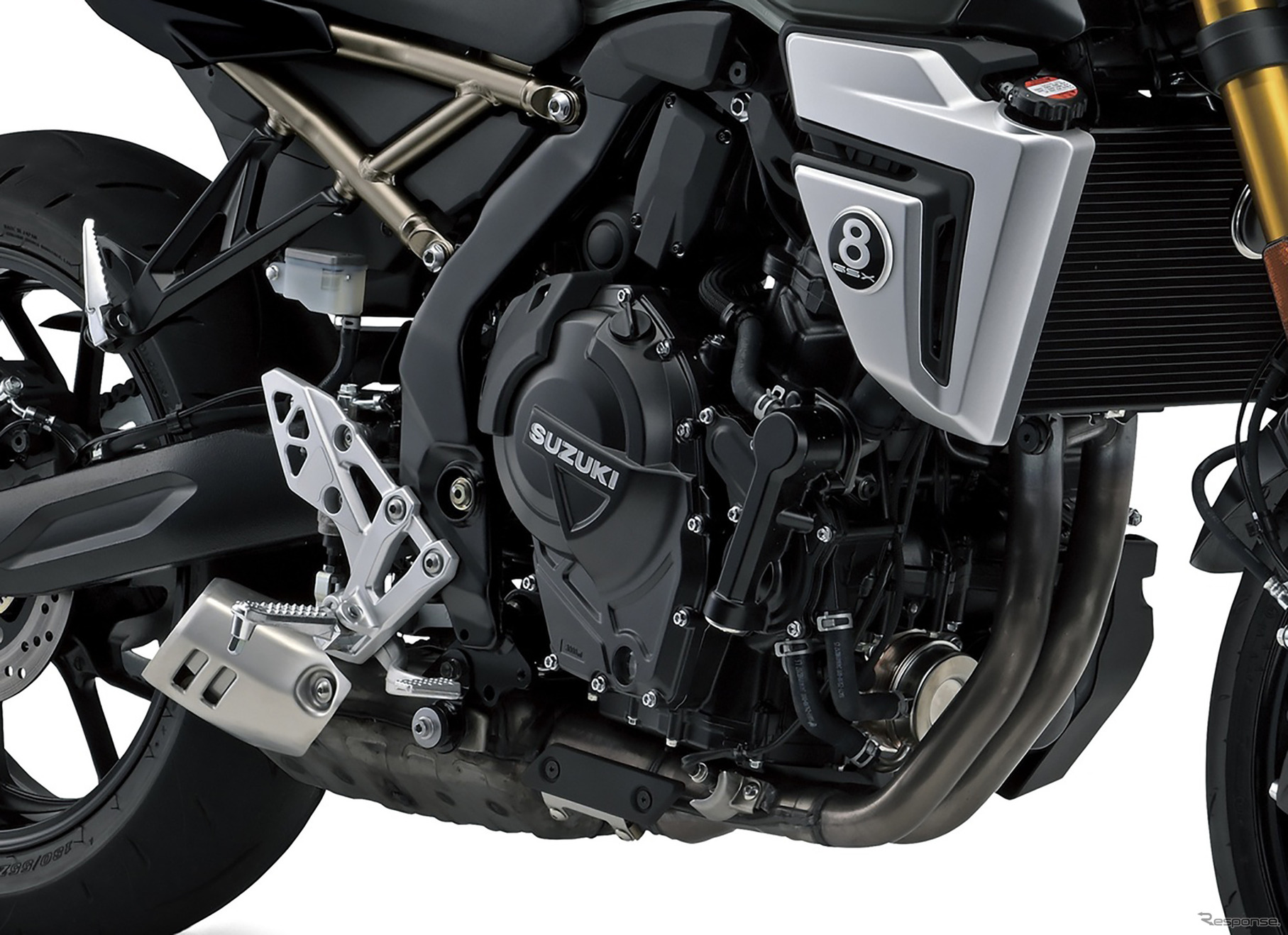 スズキ GSX-8T