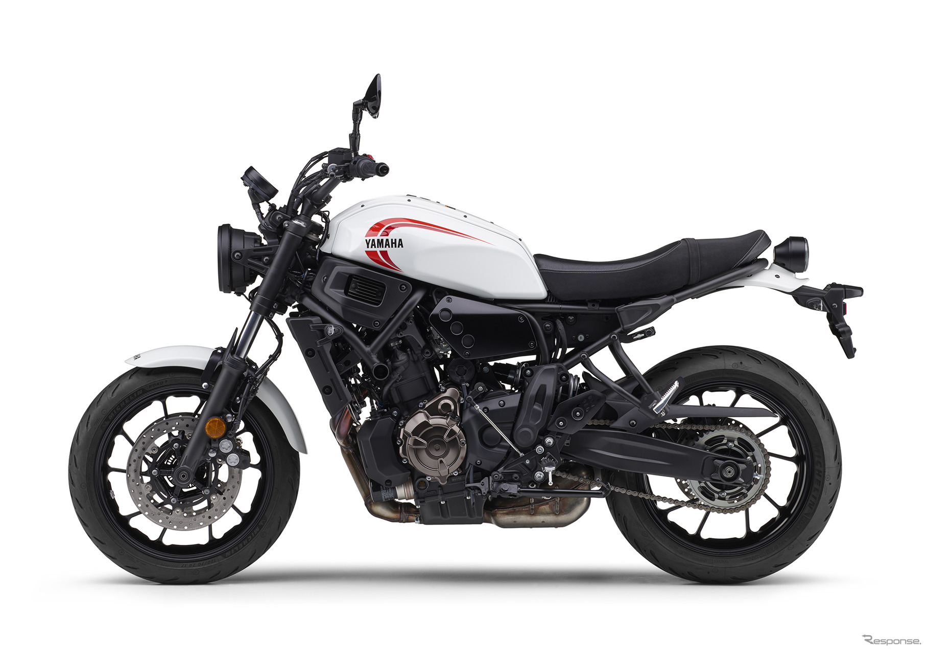 ヤマハ XSR700 ABS（ラジカルホワイト）