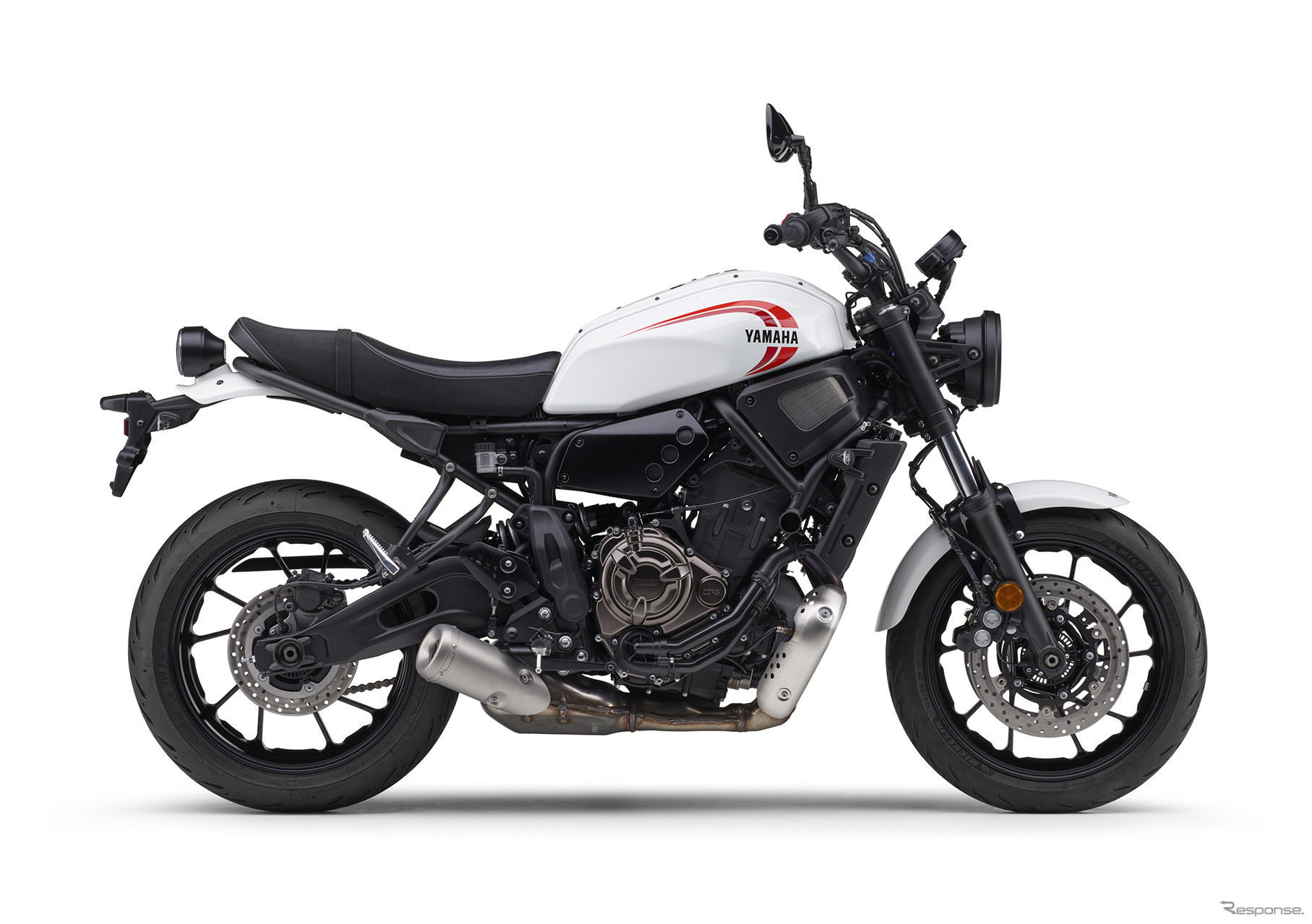 ヤマハ XSR700 ABS（ラジカルホワイト）