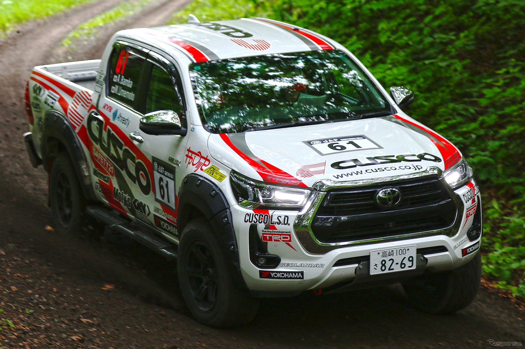 XCRスプリントカップ北海道第3戦 ARK ラリー・カムイ XC-2クラス優勝の番場彬選手/梅本まどか選手組 トヨタ『ハイラックス』